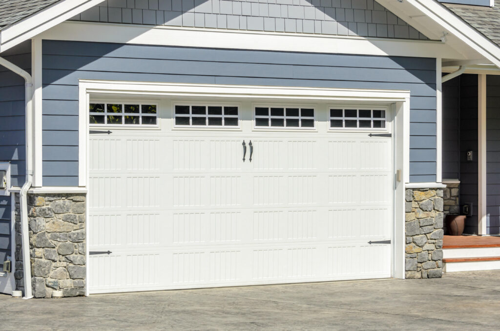 New Garage Door Installation Service in Nashville